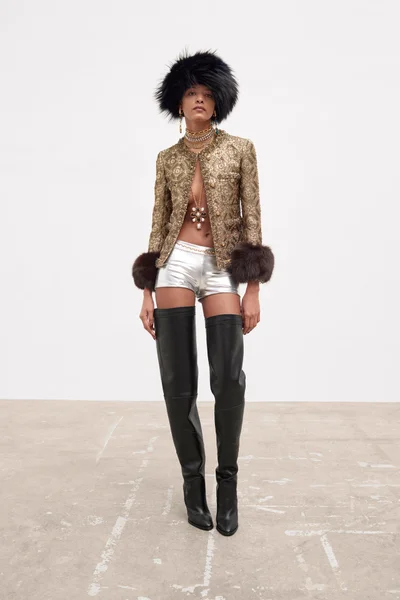 Look 11